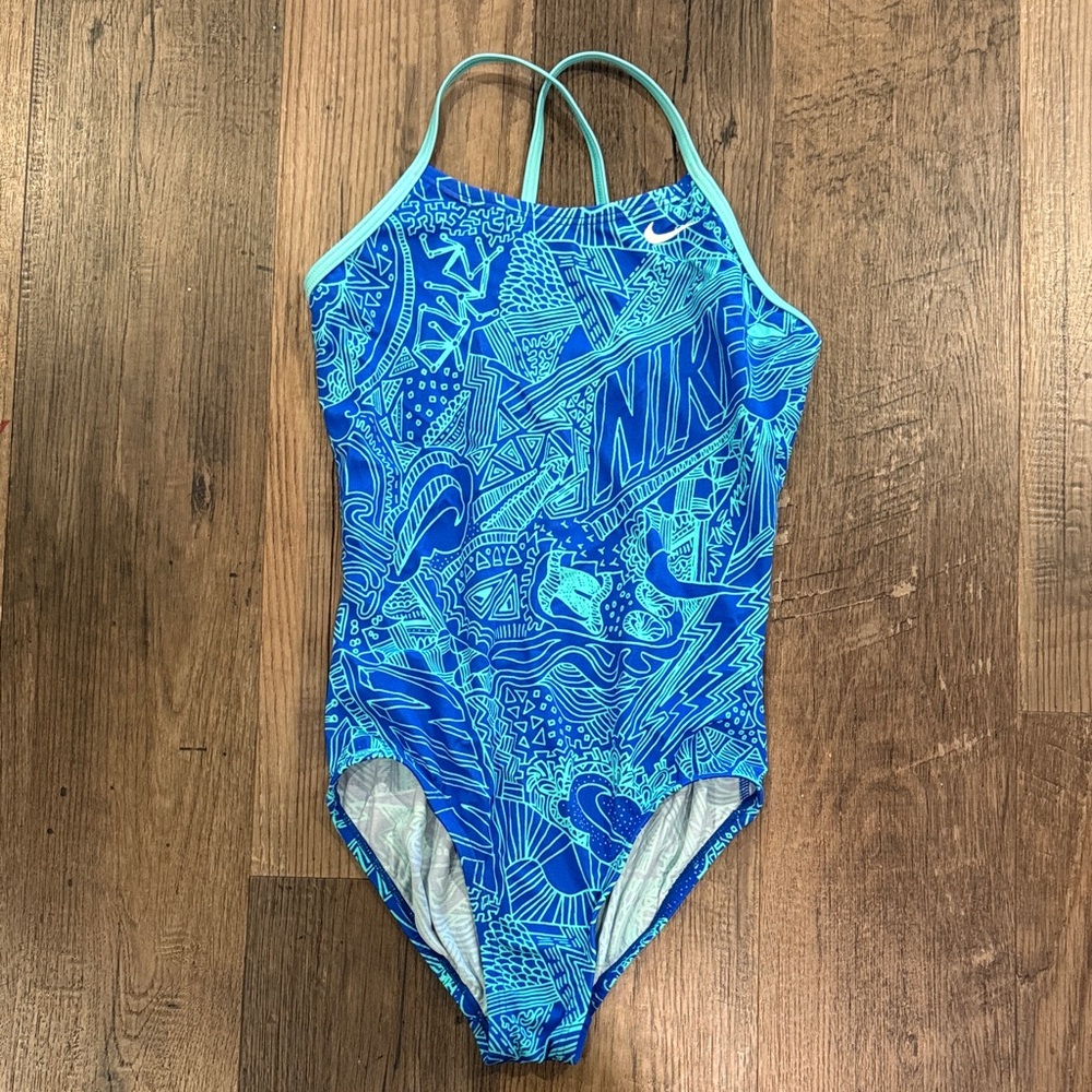 Nike Girls Graphic One-Piece Swimsuit - Medium (10-12)
